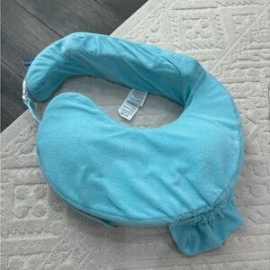 Nursing pillow